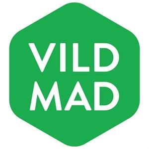 Logo for "VILD MAD" - baggrunden er grøn og skriften står med hvid